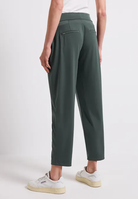 Hose im Loose Fit marshy green