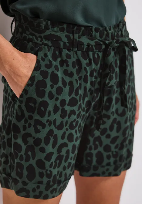 Gemusterte Paperbag Shorts mid green