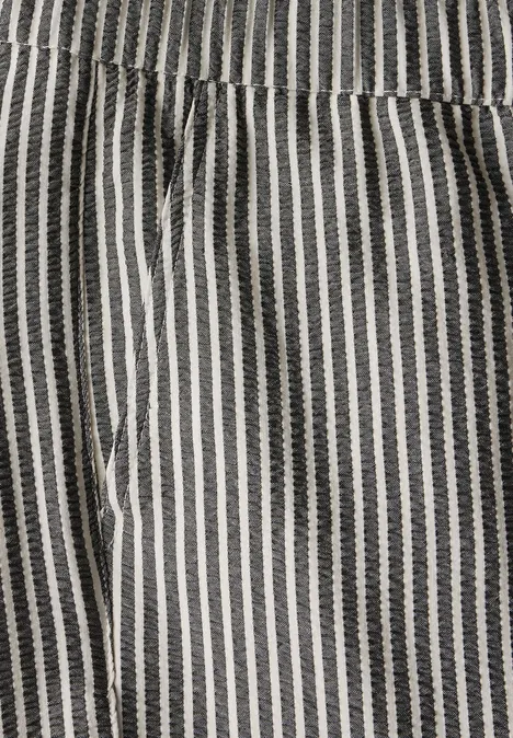 Gestreifte Seersucker Hose Black