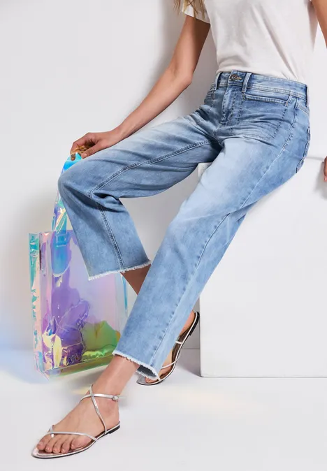 Straight Leg Jeans Light Blue Washed