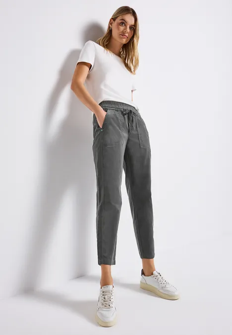 Loose Fit Cordhose concrete grey