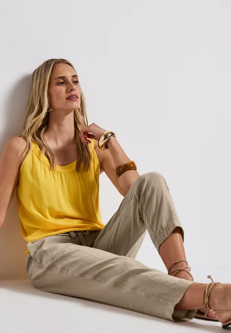 Loose Fit Hose mit Struktur safari beige