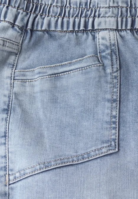 Straight Leg Jeans Ultra Bleach Random