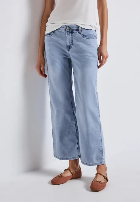 Wide Leg Jeans Ultra Bleach Wash