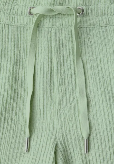 Strukturshorts soft jade green