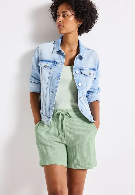 Strukturshorts soft jade green