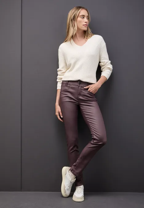 Slim Fit Coated Hose velvet berry