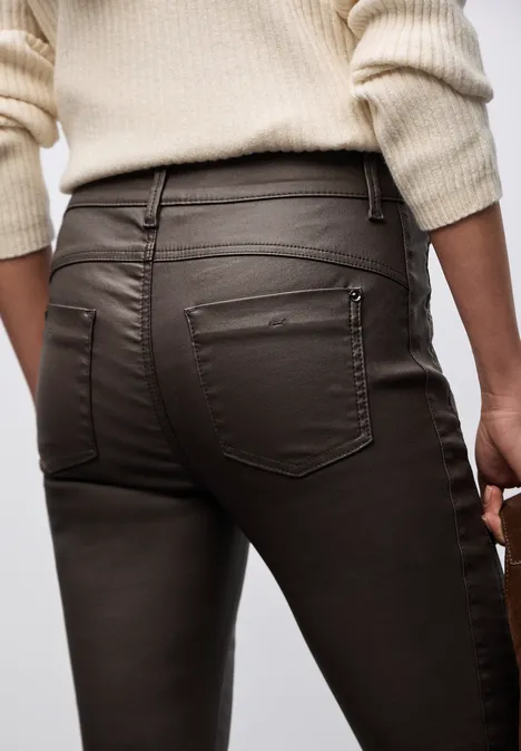 Slim Fit Coated Hose deep roast brown