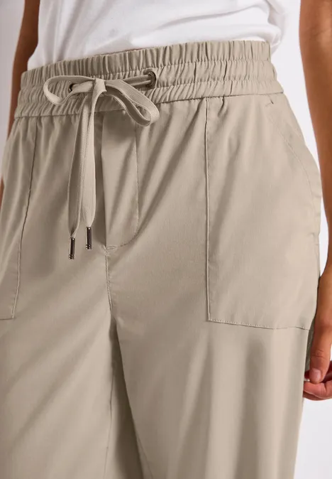 Casual Fit Hose mit Turn-Up morning beige