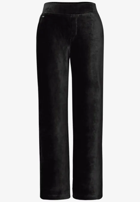 Straight Leg Cordhose Black
