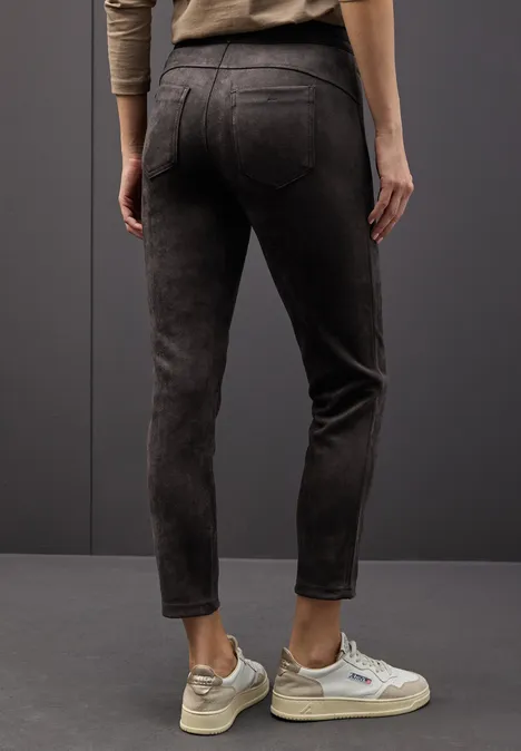 Velours Hose darkest brown