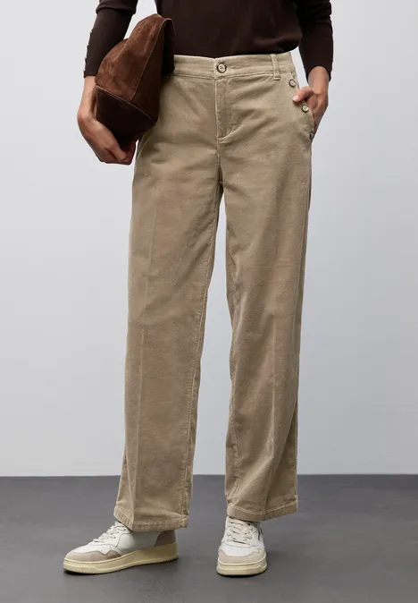 Straight Leg Cordhose flowing beige
