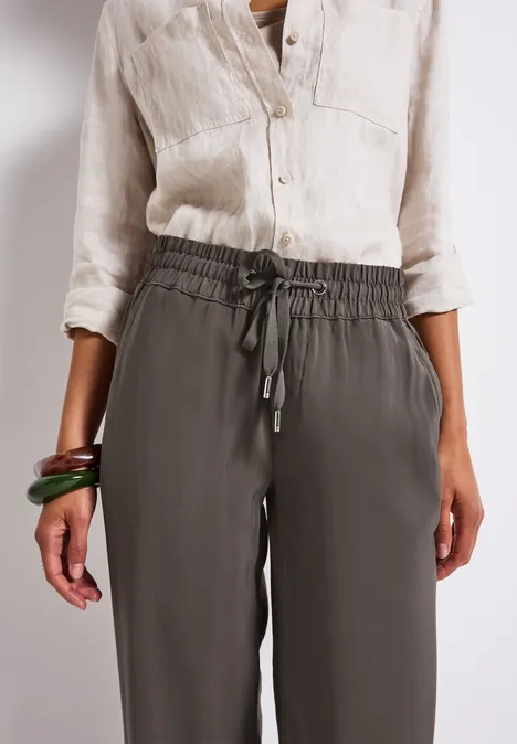 Straight Leg Twill Hose nomad brown