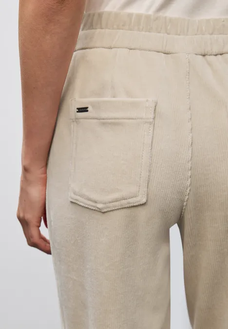 Loose Fit corduroy broek malted beige