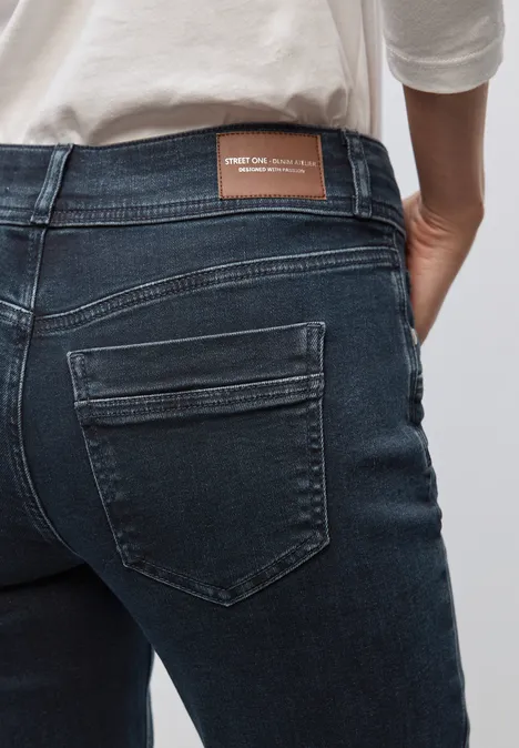 Casual Fit Jeans blue black washed