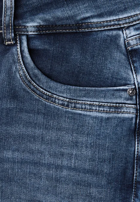 Casual Fit Jeans mid blue authentic washed