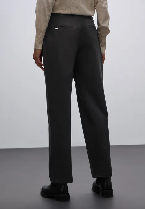 Straight Leg Hose Black