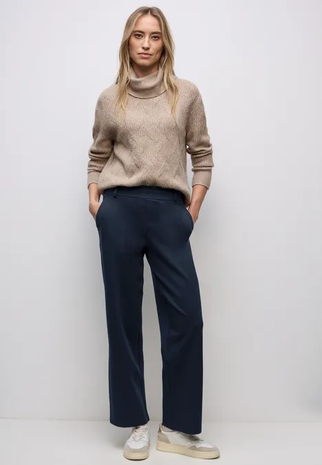 Straight Leg Hose deep blue