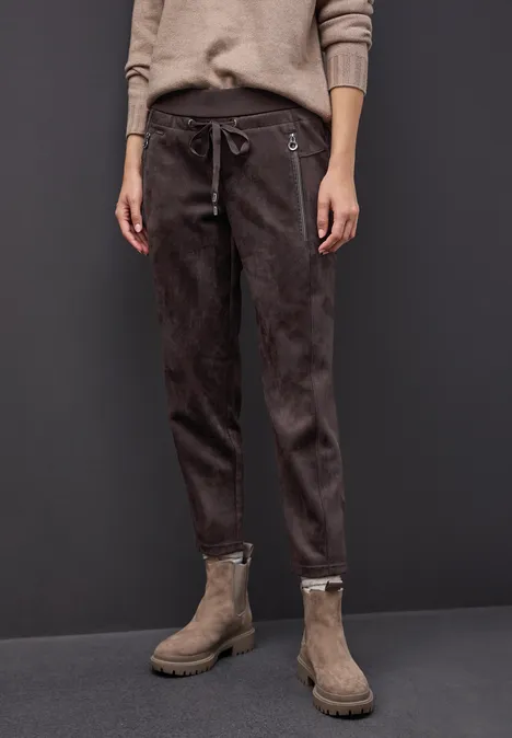 Loose Fit Velours Hose deep roast brown