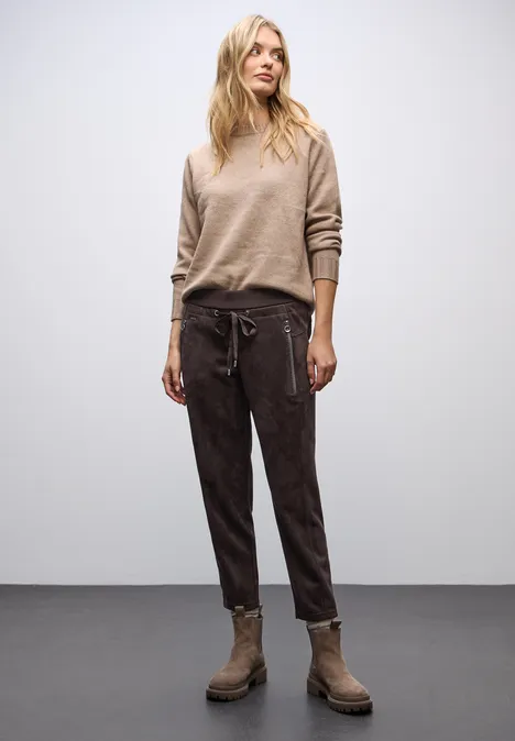 Loose Fit Velours Hose deep roast brown