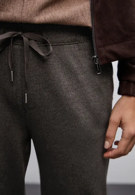 Straight Leg Hose mit Tape deep roast brown