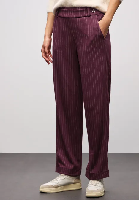 Straight Leg Hose noble red