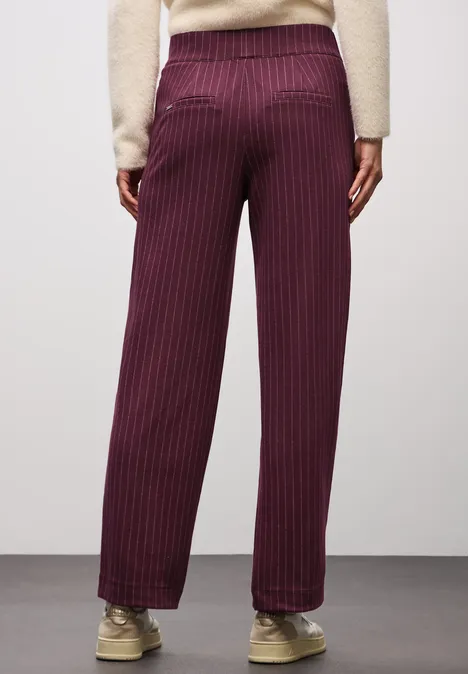 Straight Leg Hose noble red