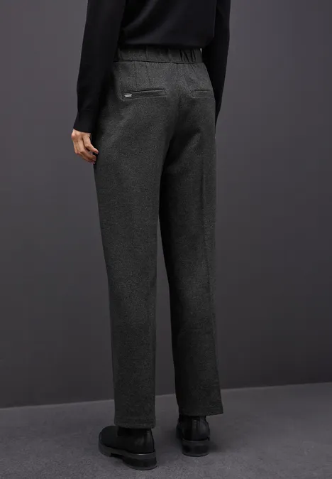 Straight Leg Hose Black
