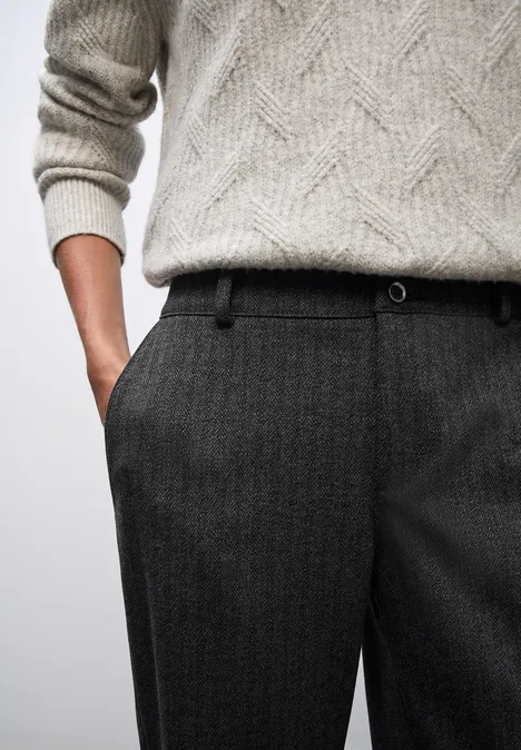 Chino im Casual Fit Black