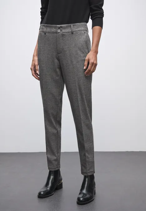 Casual Fit Jacquard Chino Black