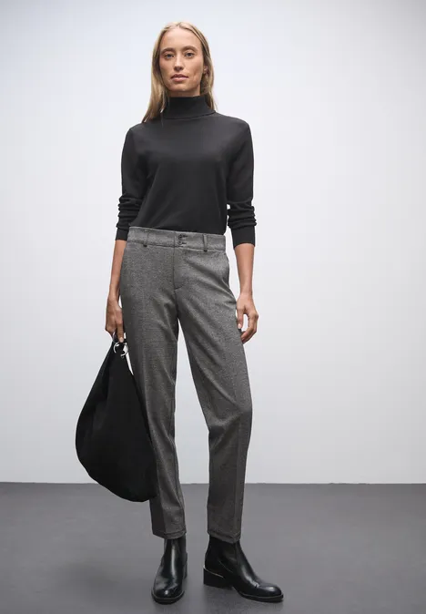 Casual Fit Jacquard Chino Black