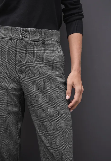 Casual Fit Jacquard Chino Black