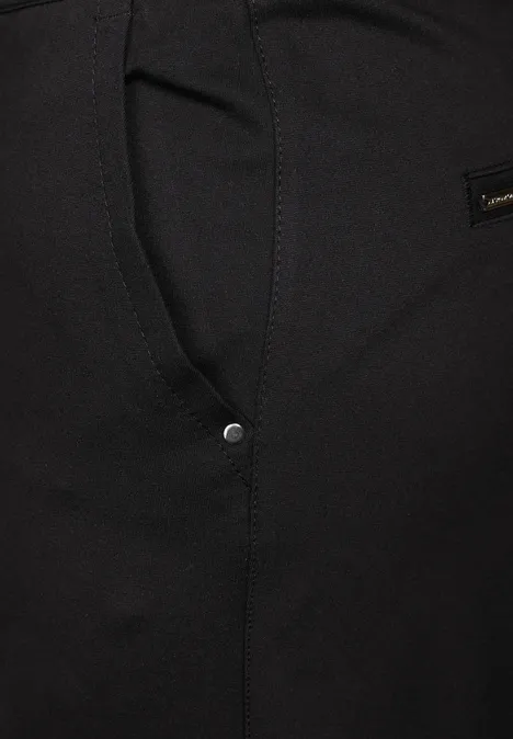 Loose Fit Hose Black
