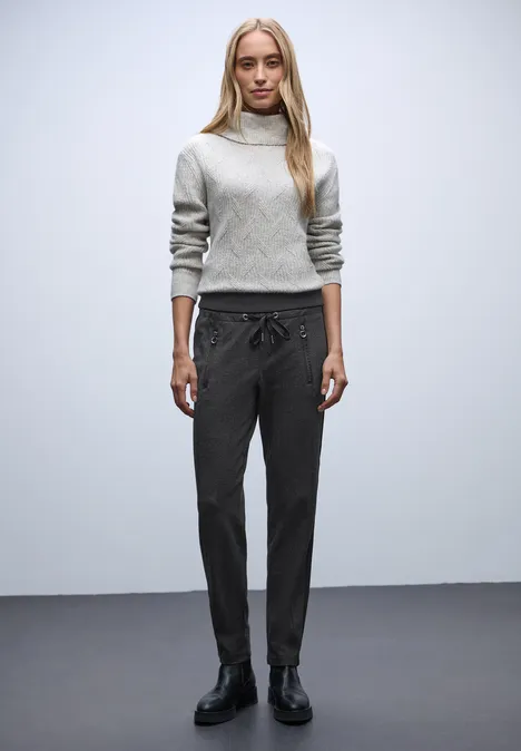 Loose Fit Hose mit Tape Black