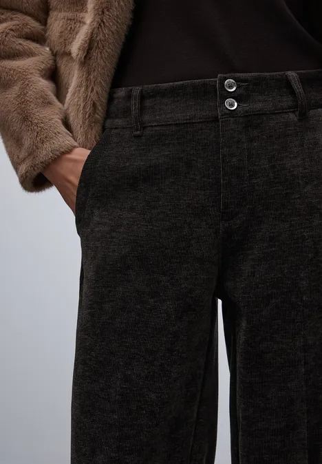 Straight Legs corduroy broek darkest brown