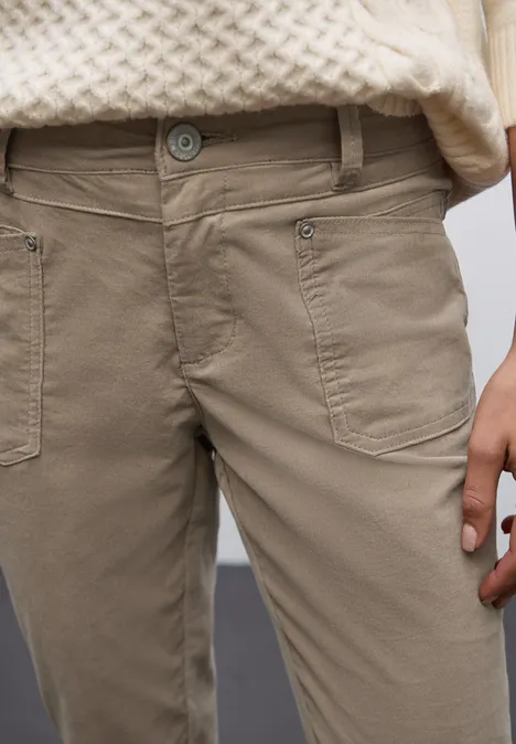 Cordhose im Casual Fit flowing beige