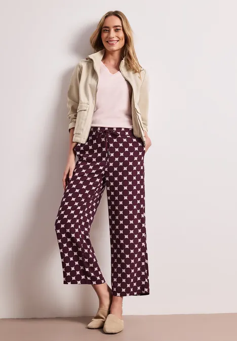 High Waist broek met Wide Legs en print rustic rouge