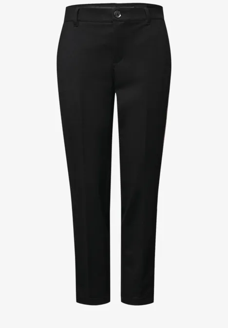 Chino avec détails en bande Black