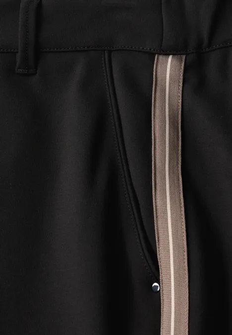 Chino mit Tapedetails Black