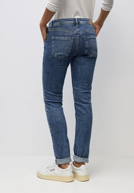 Casual Fit Jeans Medium Blue Destroy washed