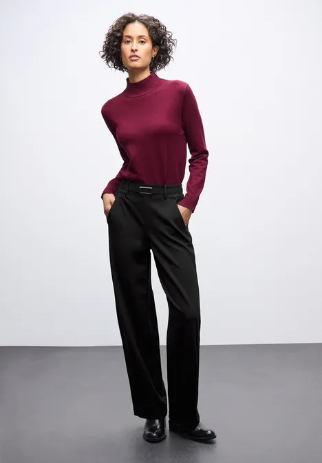 Straight Leg Hose Black