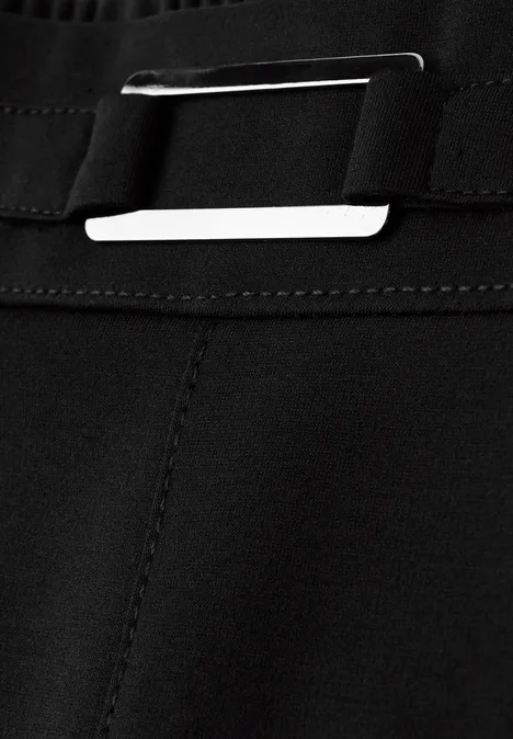 Straight Leg Hose Black