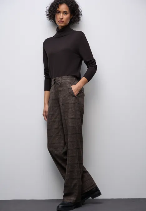 Straight Leg Hose darkest brown
