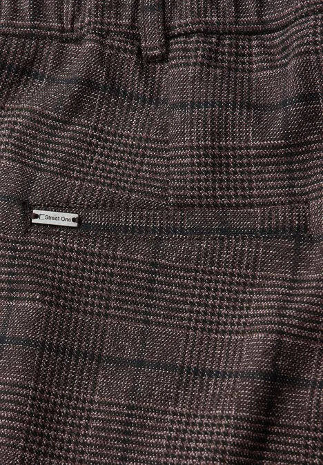 Straight Leg Hose darkest brown