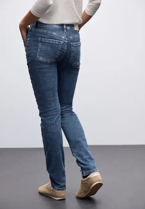 Casual Fit Jeans Medium Blue Wash