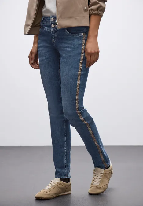 Casual Fit Jeans Medium Blue Wash