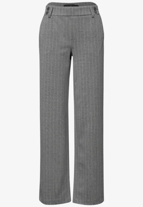 Straight Legs null Straight Legs null