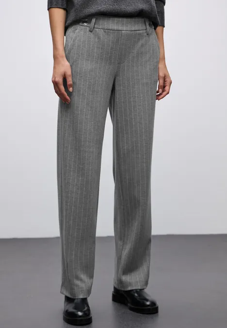 Straight Legs null Straight Legs null