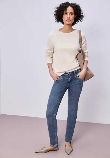 Slim Leg Jeans Medium Blue Wash Slim Leg Jeans Medium Blue Wash