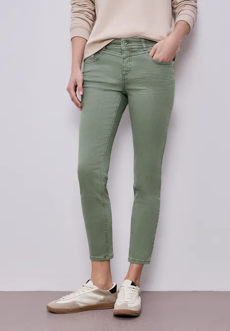 Mid Waist Slim Leg Jeans im Casual Fit Sage Green Washed Mid Waist Slim Leg Jeans im Casual Fit Sage Green Washed